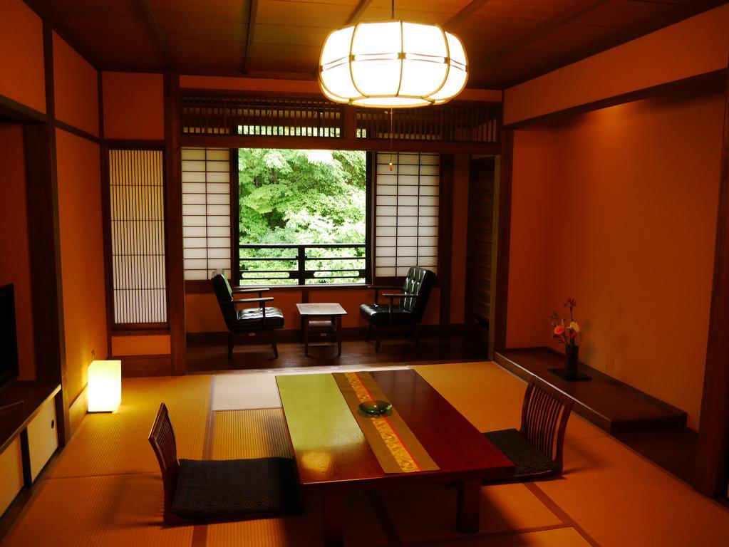 Готель Ryokan Yumotoso Мінаміоґуні Номер фото